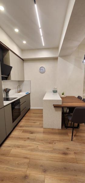 Aura Vake, Luxury Apartment